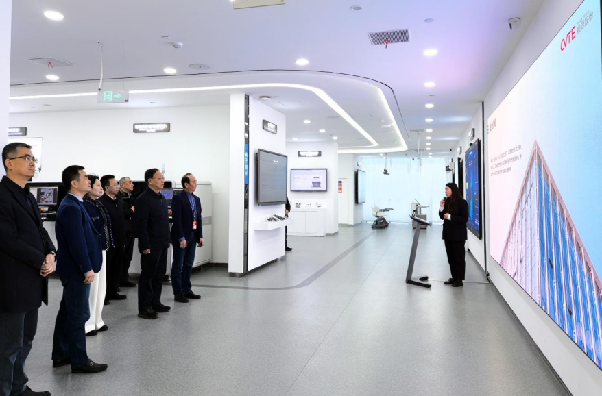 1764330281991842.gif image.gif